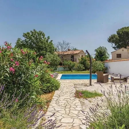 Casa Montiron - Pet Friendly With Pool Ferienhaus